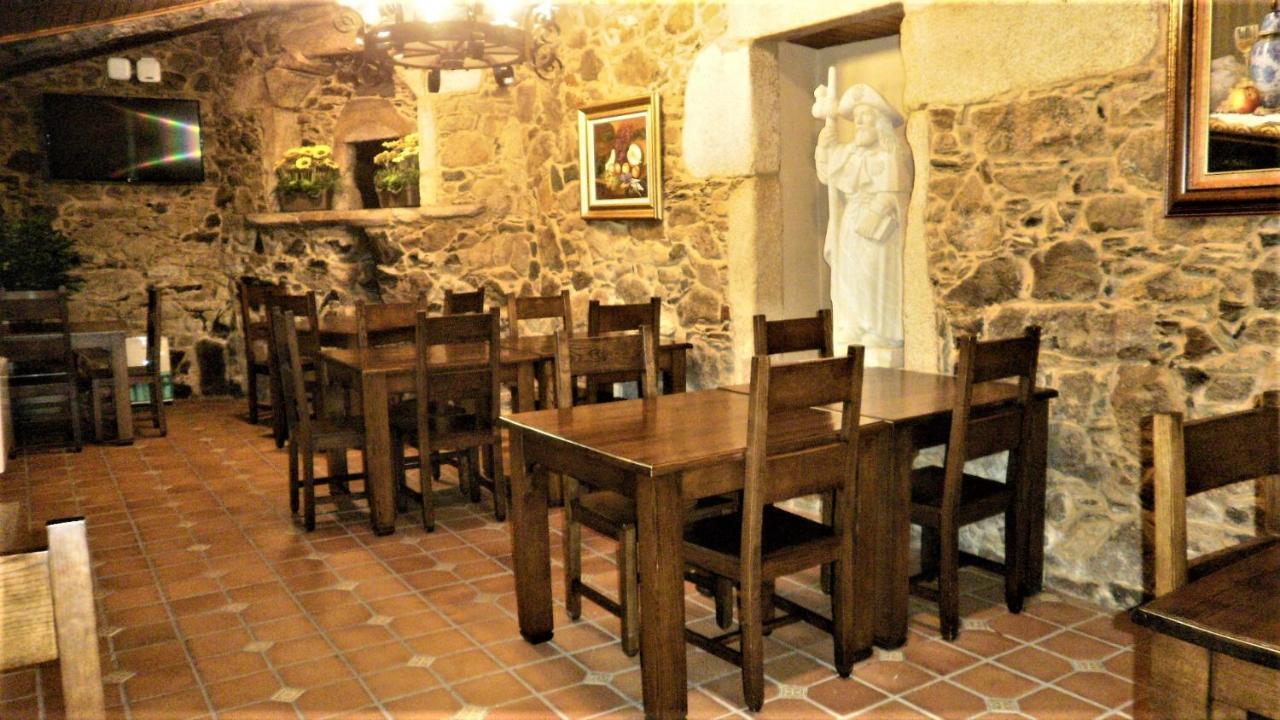 Casa De Los Somoza Melide Bagian luar foto