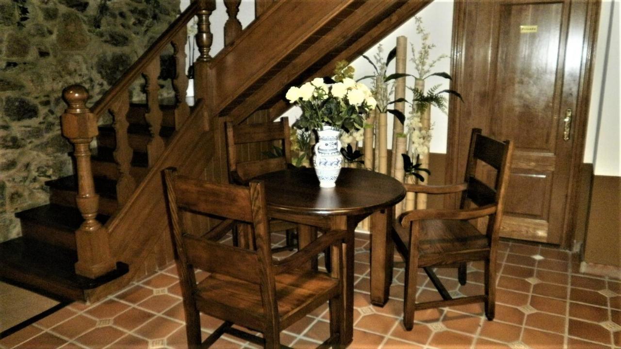 Casa De Los Somoza Melide Bagian luar foto