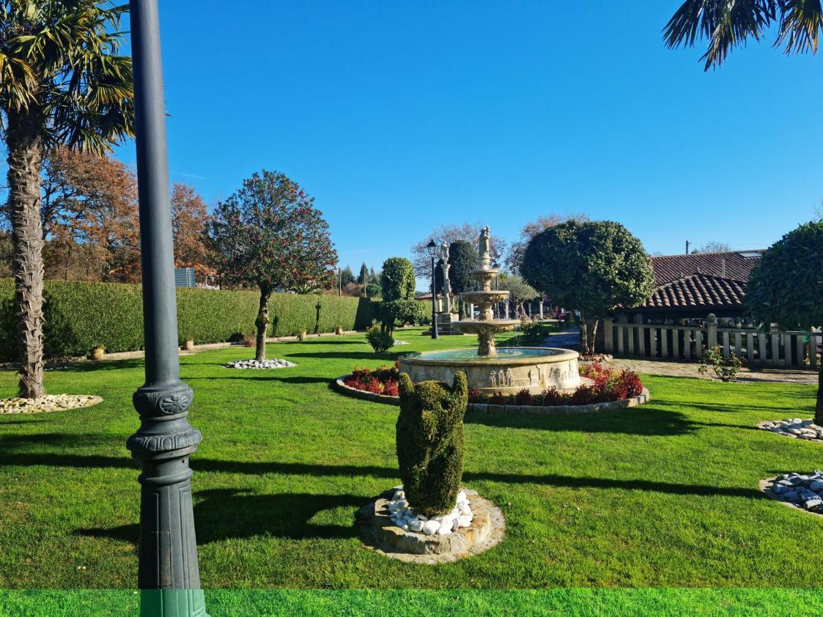 Casa De Los Somoza Melide Bagian luar foto
